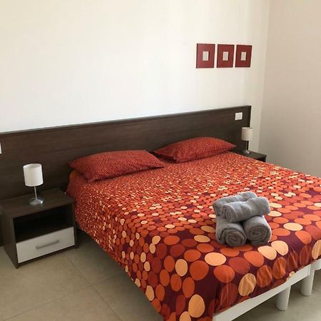 Appartamenti Vespucci 16 Bardolino Bagian luar foto