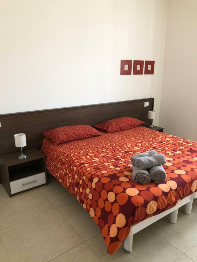 Appartamenti Vespucci 16 Bardolino Bagian luar foto
